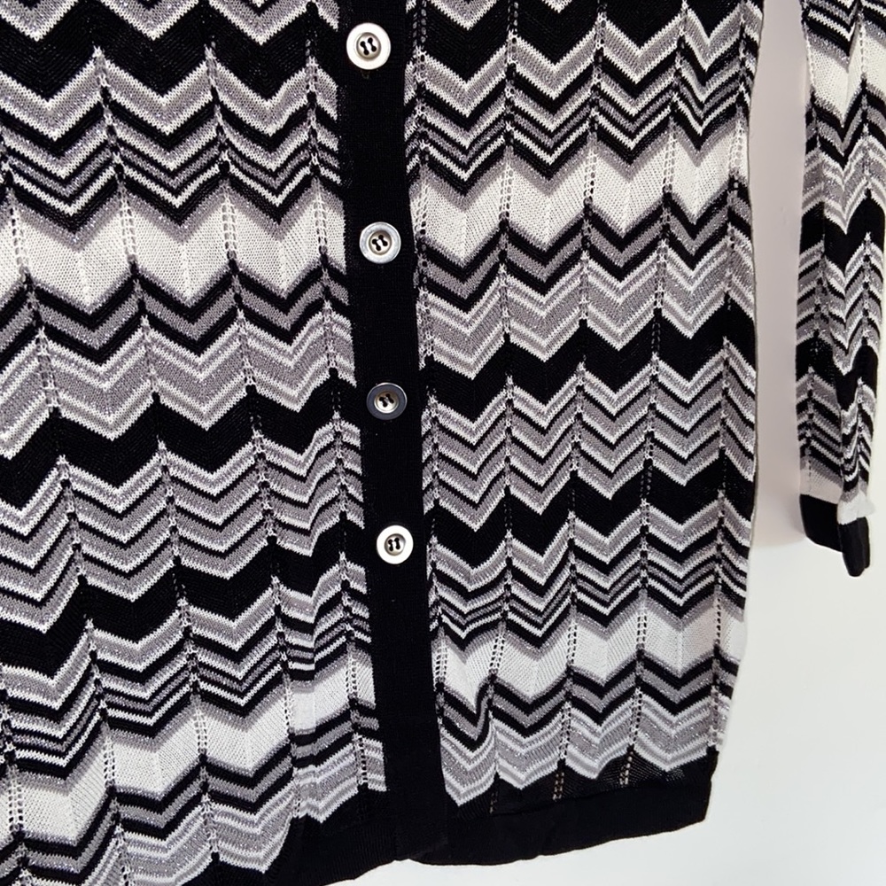 Patterned Cardigan - Picture 3 of 4